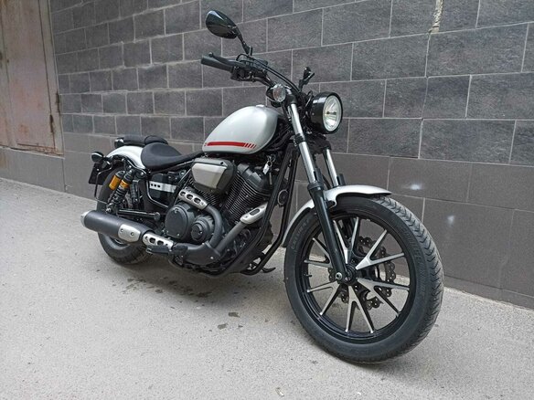 2019 Yamaha XV950 Bolt, серый, 749000 рублей - вид 3