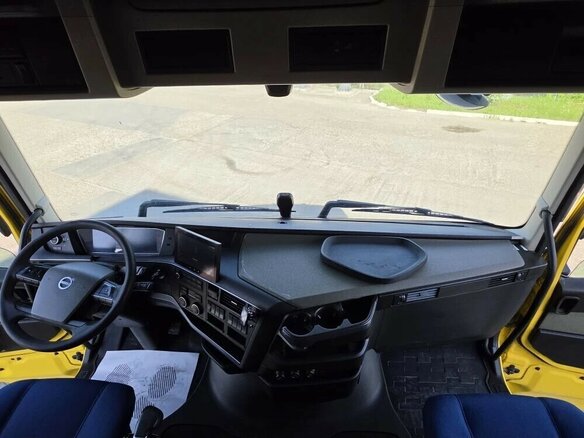2021 Volvo FH, жёлтый, 9300000 рублей - вид 19