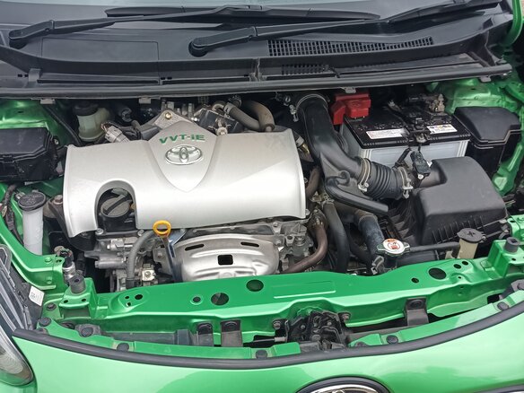 2017 Toyota Sienta II, зелёный, 1520000 рублей - вид 21