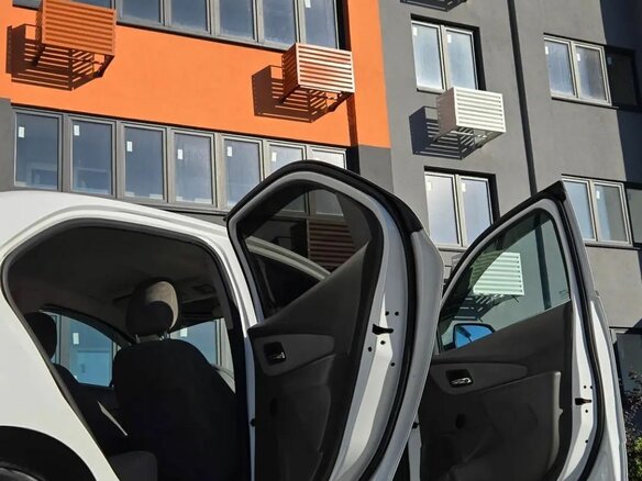 2022 Chevrolet Cobalt II Рестайлинг, белый, 1080000 рублей - вид 10