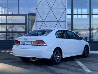 2009 Honda Civic VIII Рестайлинг, белый, 599000 рублей, вид 5
