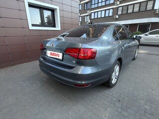 2017 Volkswagen Jetta VI Рестайлинг, серый, 1200000 рублей, вид 4