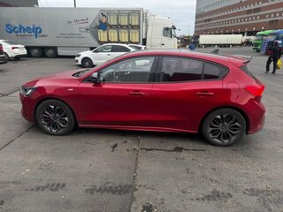 2022 Ford Focus IV Рестайлинг, красный, 2900000 рублей, вид 4