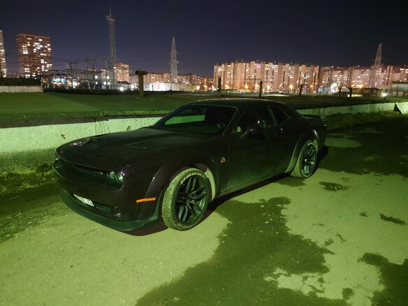 2022 Dodge Challenger SRT III Рестайлинг 2, фиолетовый, 6100000 рублей - вид 5