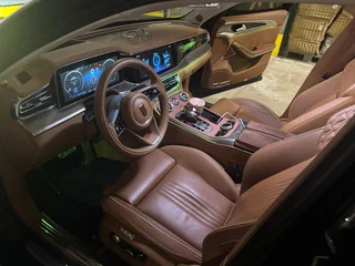 2021 Hongqi H9 I, чёрный, 2500000 рублей, вид 4