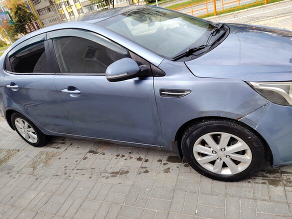 2014 Kia Rio 5-speed III, голубой, 450000 рублей - вид 8