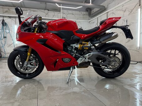 2025 Ducati Panigale V2, красный, 1990000 рублей, вид 2