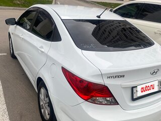 2013 Hyundai Solaris I, белый, 737000 рублей, вид 5