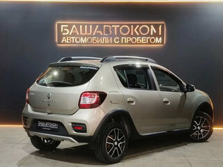 2015 Renault Sandero Stepway II, бежевый, 899000 рублей, вид 4