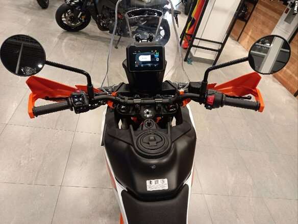 2025 KTM 390 Adventure R, оранжевый, 790000 рублей - вид 6