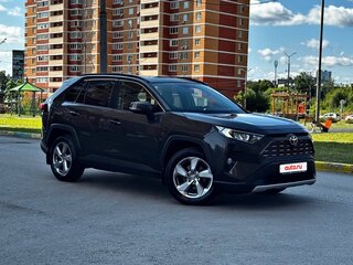 2021 Toyota RAV4 V (XA50), коричневый, 2930000 рублей, вид 3