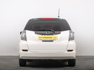 2011 Honda Fit Shuttle I, белый, 1079000 рублей, вид 4
