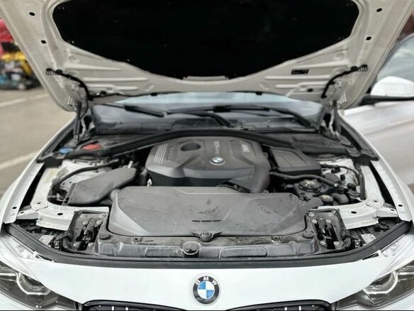 2018 BMW 3 серии 330i xDrive VI (F3x) Рестайлинг, белый, 2300000 рублей - вид 8