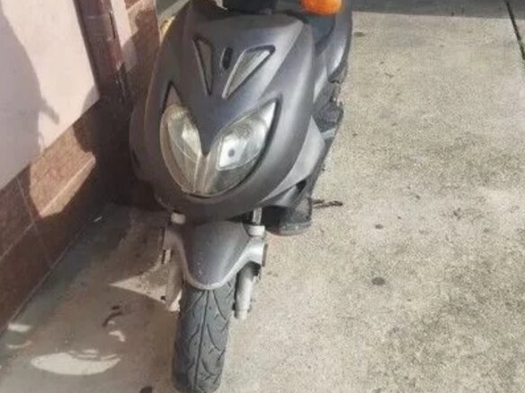 2012 Honda QR, серый, 15000 рублей - вид 1