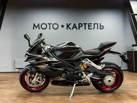 2026 QJMotor SRK 921 RR, чёрный, 1200000 рублей