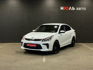 2018 Kia Rio IV, белый, 950000 рублей, вид 1