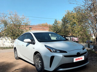 2019 Toyota Prius PHV ZVW52 Prime IV (XW50), белый, 1750000 рублей, вид 3