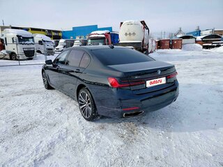 2021 BMW 7 серии Long 740Li xDrive VI (G11/G12) Рестайлинг, чёрный, 6340000 рублей, вид 4