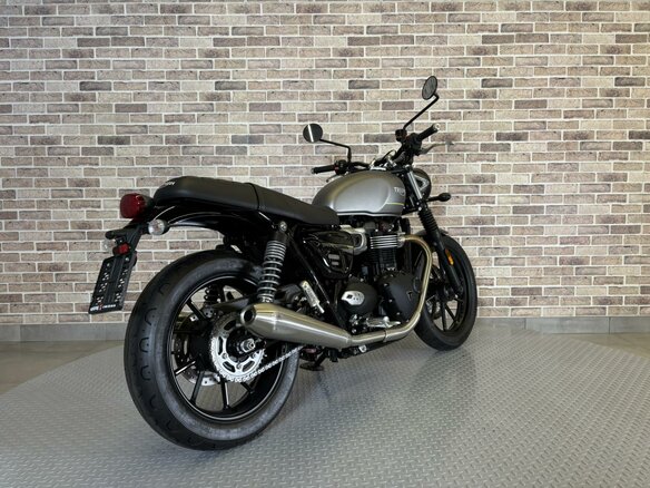 2022 Triumph Speed Twin, серый, 1021000 рублей - вид 5