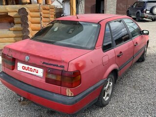1984 Volkswagen Passat B2, красный, 65000 рублей, вид 3