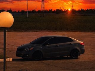 2015 Kia Rio III Рестайлинг, серый, 700000 рублей, вид 2
