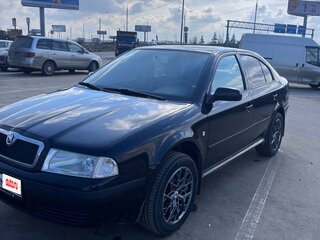 2007 Skoda Octavia I (A4) Рестайлинг, чёрный, 600000 рублей, вид 1