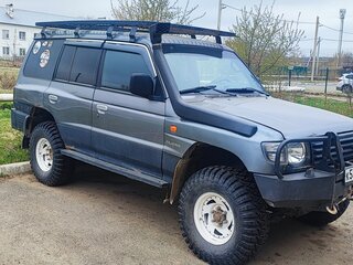 1999 Mitsubishi Pajero II Рестайлинг, серый, 700000 рублей, вид 2