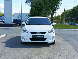 2014 Hyundai Solaris I, белый, 467000 рублей, вид 2