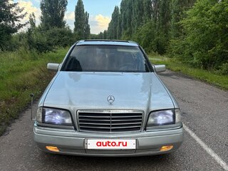 1996 Mercedes-Benz C-Класс 200 I (W202), серебристый, 330000 рублей, вид 1