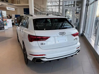 2025 Audi Q3 45 TFSI II (F3), белый, 5680000 рублей, вид 3