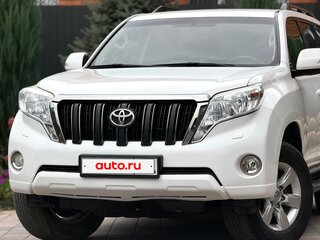2015 Toyota Land Cruiser Prado 6-speed 150 Series Рестайлинг 1, белый, 3380000 рублей, вид 5