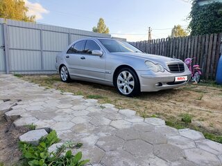 2003 Mercedes-Benz C-Класс 180 II (W203), серебристый, 375000 рублей, вид 5