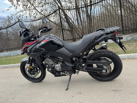 2021 Suzuki V-Strom DL 650, красный, 1150000 рублей, вид 3
