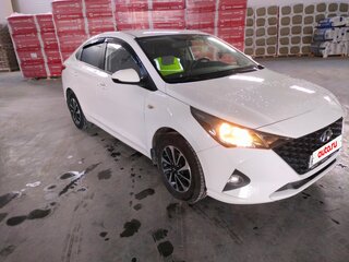 2022 Hyundai Solaris II Рестайлинг, белый, 1690000 рублей, вид 1