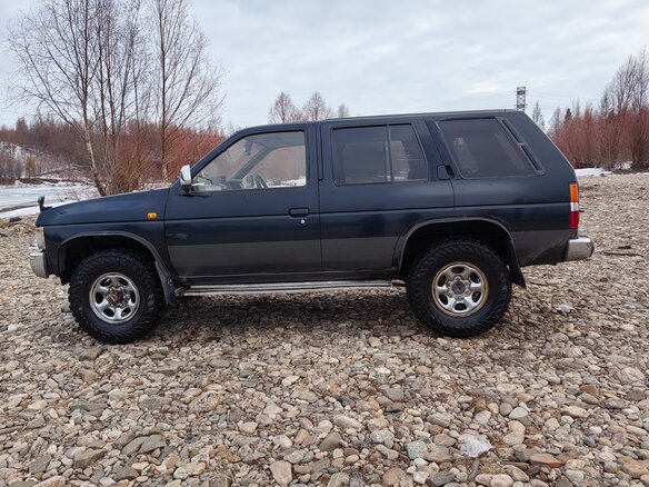 1990 Nissan Terrano I, чёрный, 605000 рублей - вид 7