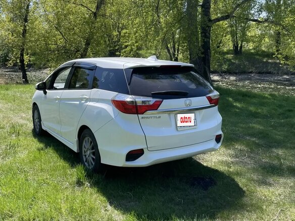 2015 Honda Shuttle II, белый, 1250000 рублей - вид 1