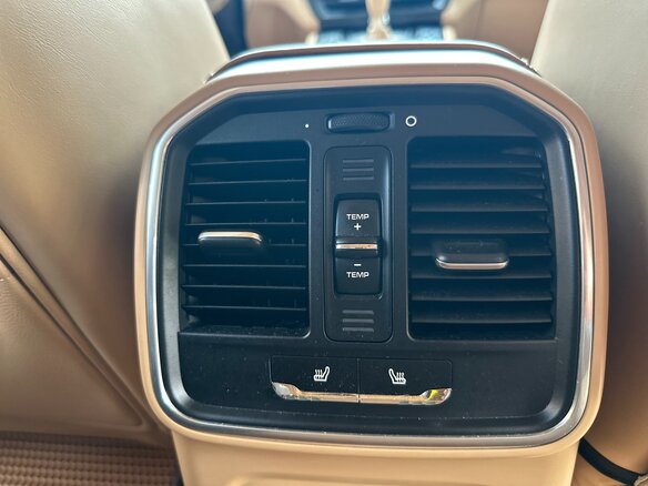 2014 Porsche Macan S I, золотистый, 2860000 рублей - вид 17