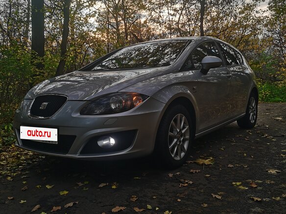 2011 SEAT Leon II Рестайлинг, серебристый, 1075000 рублей - вид 5