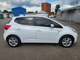 2014 Kia Venga I, белый, 700000 рублей, вид 4