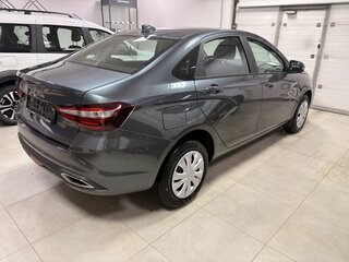 2026 Lada (ВАЗ) Vesta I Рестайлинг (NG), серый, 1785900 рублей, вид 3