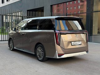 2024 GAC M8, золотистый, 3950000 рублей, вид 4