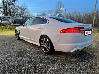 2013 Jaguar XF I Рестайлинг, белый, 1595000 рублей, вид 4