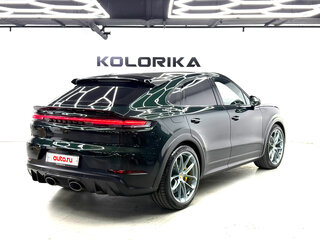 2026 Porsche Cayenne Turbo GT Coupé III Рестайлинг, зелёный, 37000000 рублей, вид 4