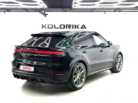 2026 Porsche Cayenne Turbo GT Coupé III Рестайлинг, зелёный, 37000000 рублей, вид 4