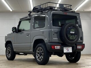 2022 Suzuki Jimny Sierra IV, серый, 1820007 рублей, вид 4