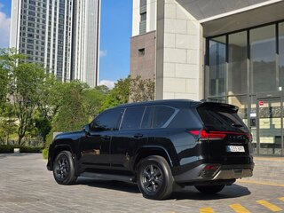2026 Lexus LX 700h IV, чёрный, 17500002 рублей, вид 4