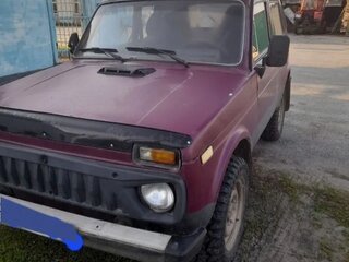 2001 Lada (ВАЗ) 2121 (4x4) I Рестайлинг, пурпурный, 300000 рублей, вид 1