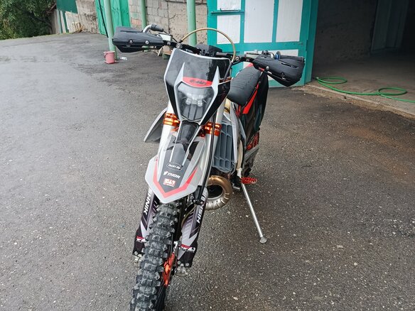 2023 GR GR8, серебристый, 320000 рублей - вид 4
