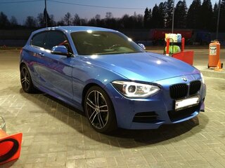 2013 BMW 1 серии M135i II (F20/F21), синий, 1790000 рублей, вид 2