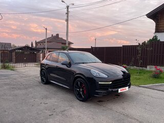 2016 Porsche Cayenne GTS II Рестайлинг (958), чёрный, 2700000 рублей, вид 3